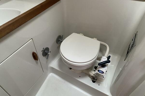 Delphinium 40ft J Boats Yacht For Sale