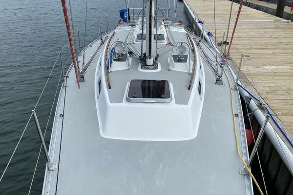 Delphinium 40ft J Boats Yacht For Sale