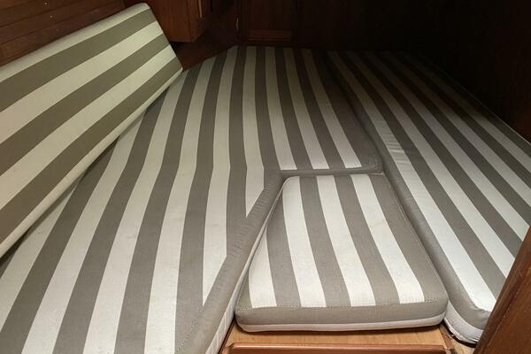 Delphinium 40ft J Boats Yacht For Sale