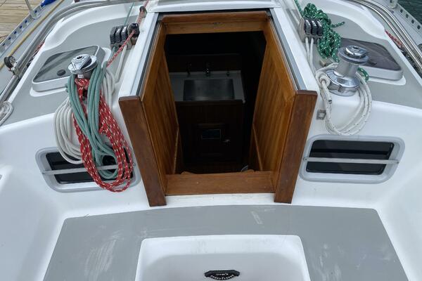 Delphinium 40ft J Boats Yacht For Sale