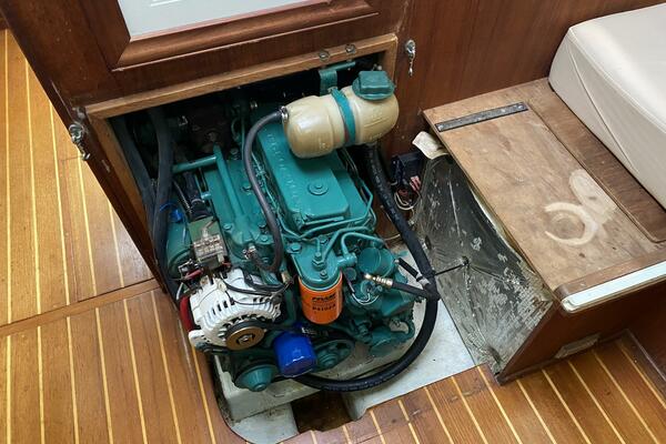 Delphinium 40ft J Boats Yacht For Sale