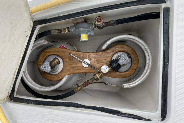 Delphinium 40ft J Boats Yacht For Sale