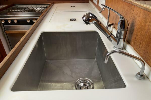 Delphinium 40ft J Boats Yacht For Sale