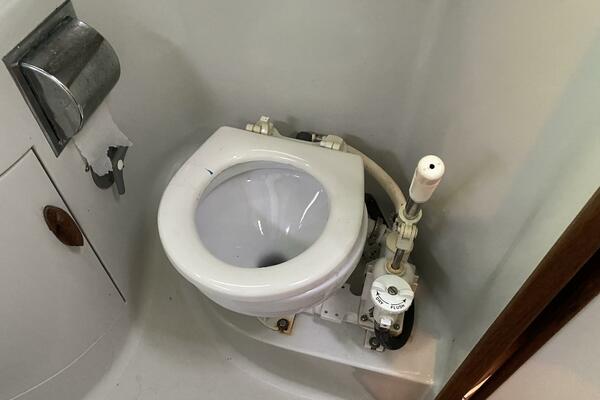 Delphinium 40ft J Boats Yacht For Sale