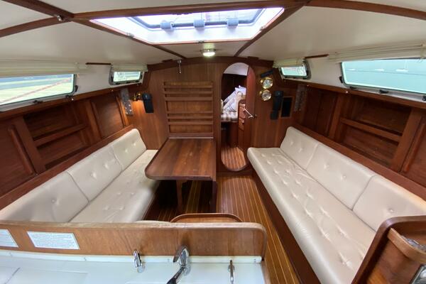 Delphinium 40ft J Boats Yacht For Sale