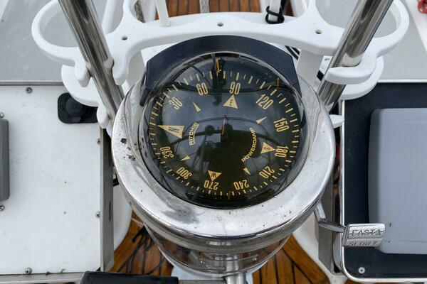 Delphinium 40ft J Boats Yacht For Sale