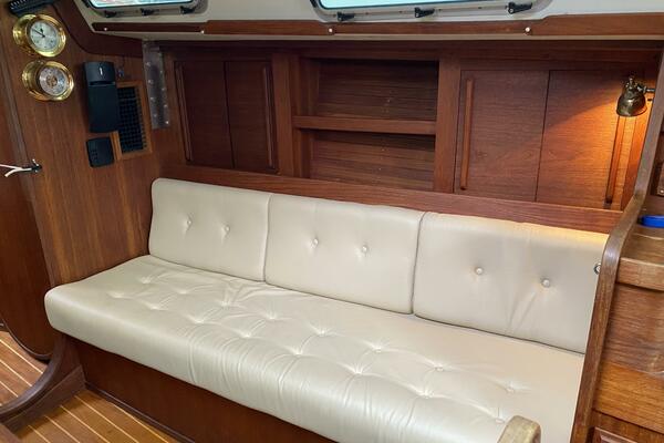 Delphinium 40ft J Boats Yacht For Sale