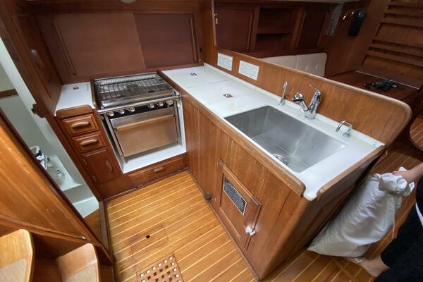 Delphinium 40ft J Boats Yacht For Sale