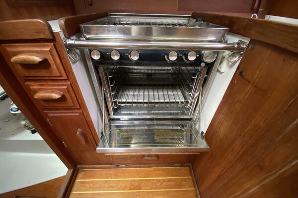 Delphinium 40ft J Boats Yacht For Sale