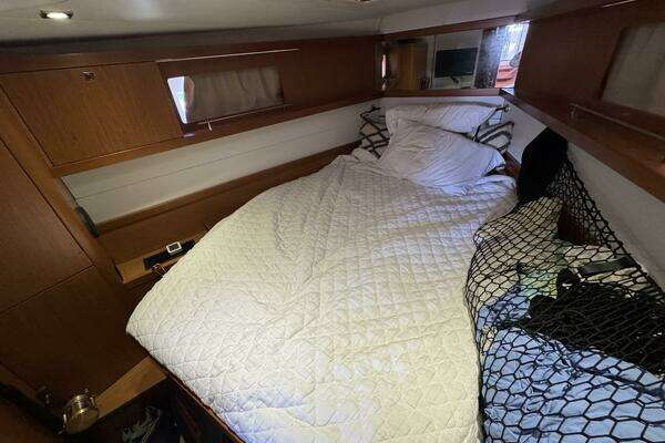 Beneteau Sense 46 Yacht For Sale