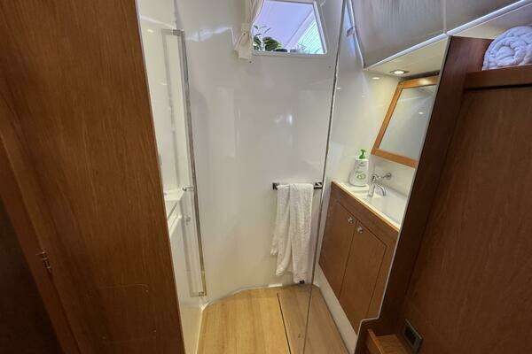 Beneteau Sense 46 Yacht For Sale