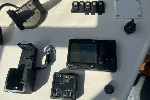 Royal Pacific 476 Sport Cruiser Yacht For Sale