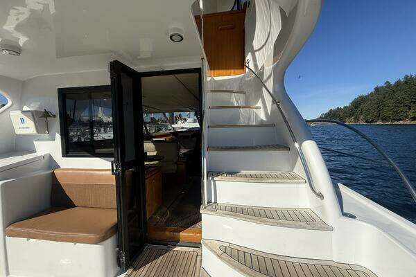 Royal Pacific 476 Sport Cruiser Yacht For Sale
