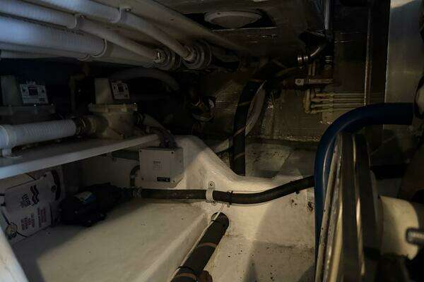 Royal Pacific 476 Sport Cruiser Yacht For Sale