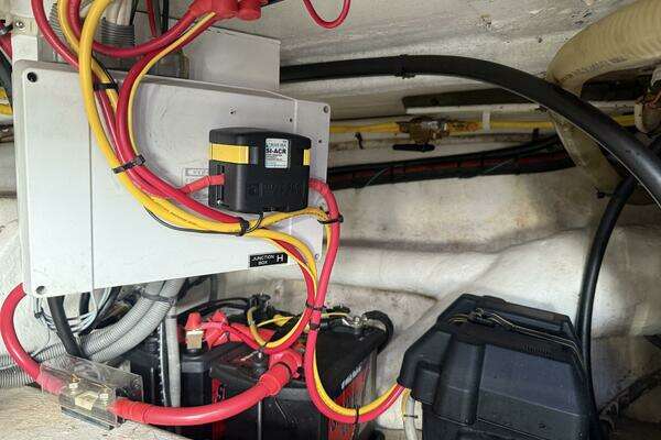 Royal Pacific 476 Sport Cruiser Yacht For Sale