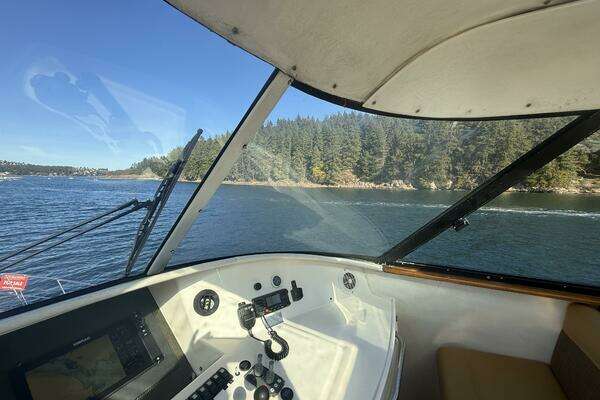 Royal Pacific 476 Sport Cruiser Yacht For Sale