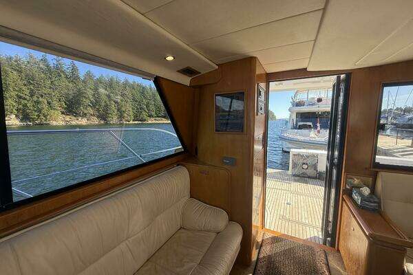 Royal Pacific 476 Sport Cruiser Yacht For Sale