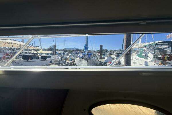 Royal Pacific 476 Sport Cruiser Yacht For Sale