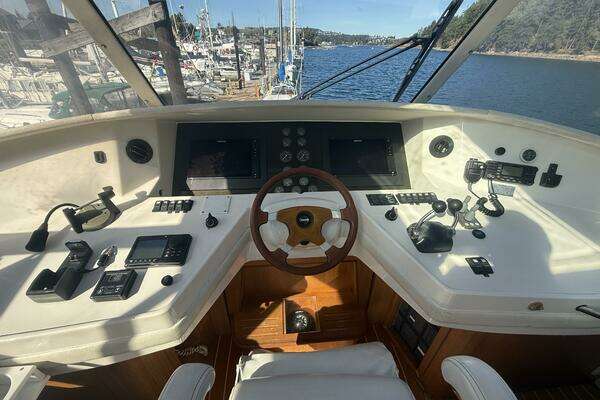 Royal Pacific 476 Sport Cruiser Yacht For Sale