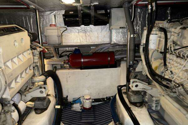 Royal Pacific 476 Sport Cruiser Yacht For Sale