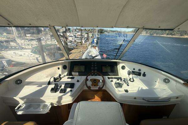 Royal Pacific 476 Sport Cruiser Yacht For Sale