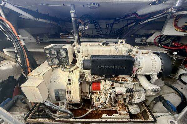 Royal Pacific 476 Sport Cruiser Yacht For Sale