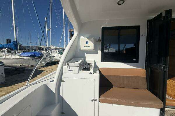 Royal Pacific 476 Sport Cruiser Yacht For Sale