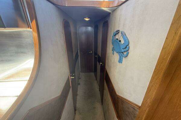 Royal Pacific 476 Sport Cruiser Yacht For Sale