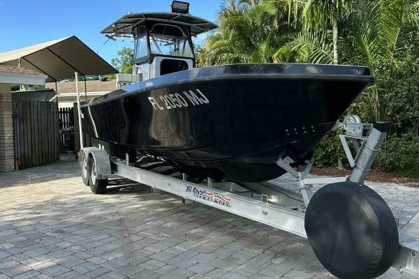 29ft SeaVee Yacht For Sale