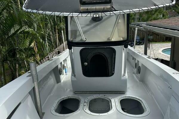 29ft SeaVee Yacht For Sale