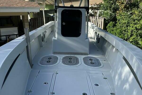 29ft SeaVee Yacht For Sale