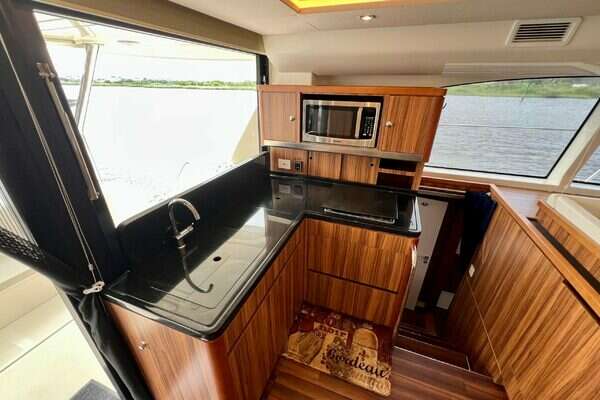 Aquila  Yacht For Sale