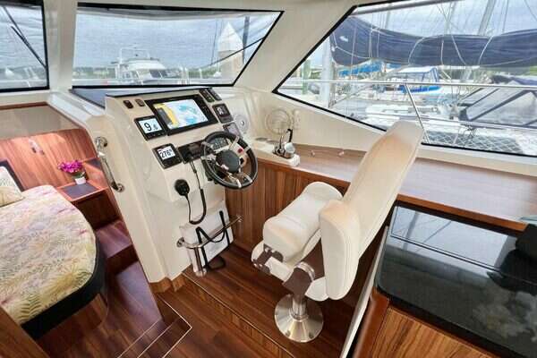 Aquila  Yacht For Sale