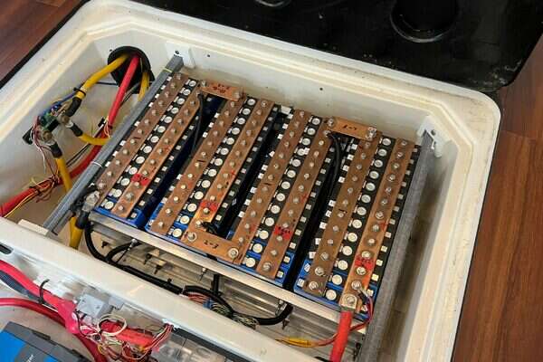 Aquila  Yacht For Sale