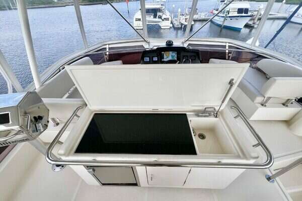 Aquila  Yacht For Sale