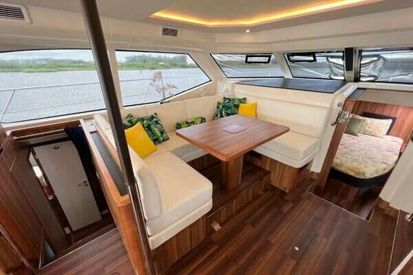 Aquila  Yacht For Sale