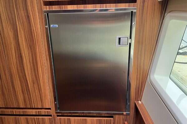 Aquila  Yacht For Sale