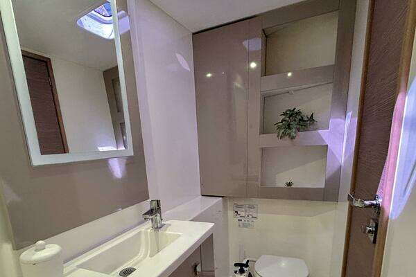 Fountaine Pajot Isla 40 Yacht For Sale