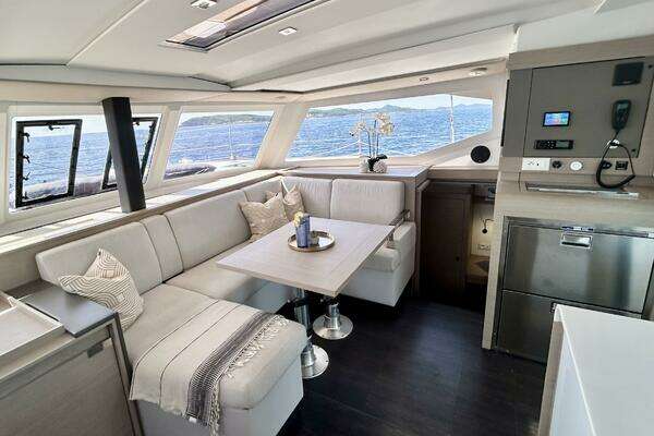 Fountaine Pajot Isla 40 Yacht For Sale