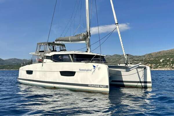 39' Fountaine Pajot
