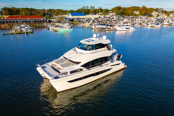 Photo of the 2023 Aquila 54 Yacht