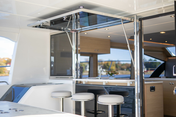 54ft Aquila Yacht For Sale