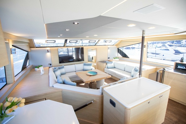 54ft Aquila Yacht For Sale