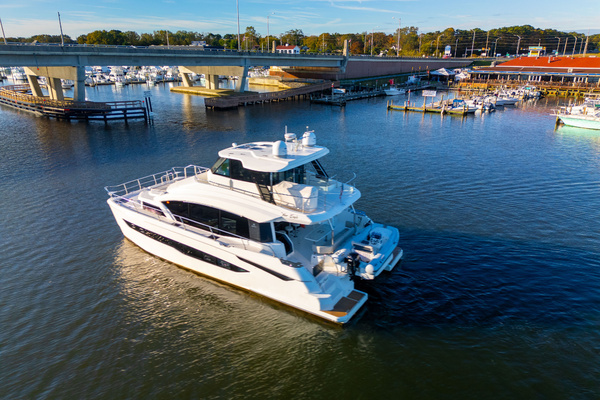 Photo of the 2023 Aquila 54 Yacht