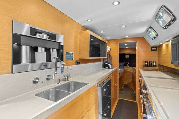 Hylas 63 Yacht For Sale