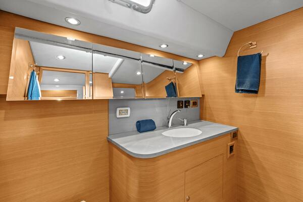 Blue Star 63ft Hylas Yacht For Sale