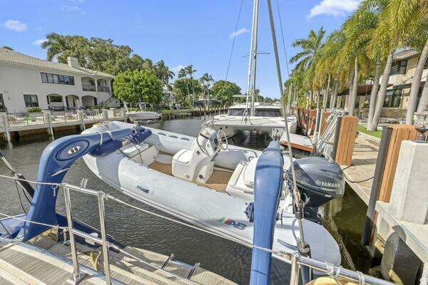 Hylas 63 Yacht For Sale