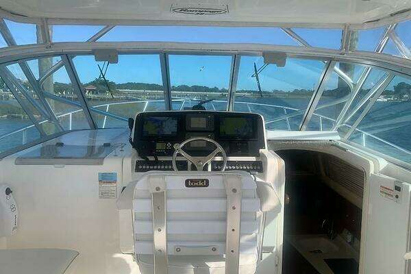 Rampage 38 Express Yacht For Sale