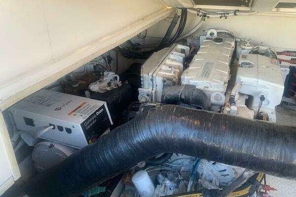 Rampage 38 Express Yacht For Sale