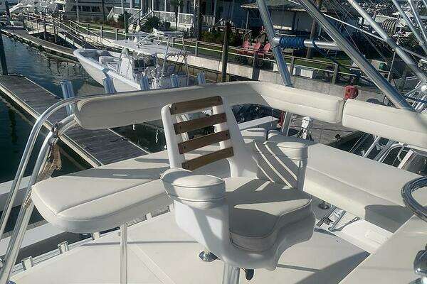 Rampage 38 Express Yacht For Sale